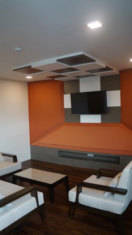 יאנגון Hotel Parami מראה חיצוני תמונה