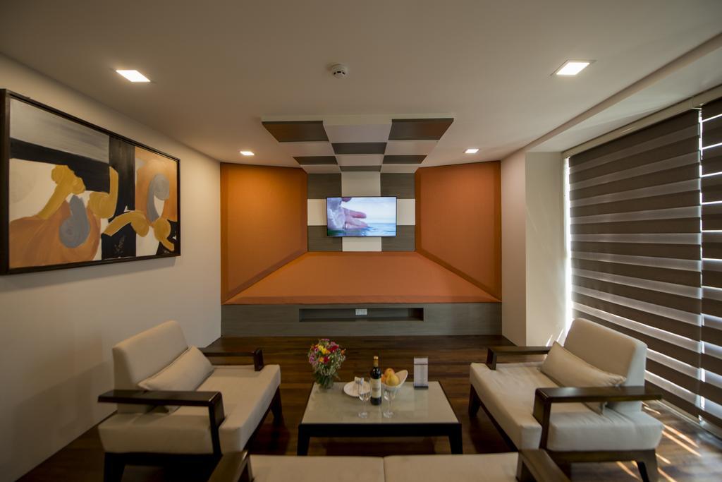 יאנגון Hotel Parami מראה חיצוני תמונה