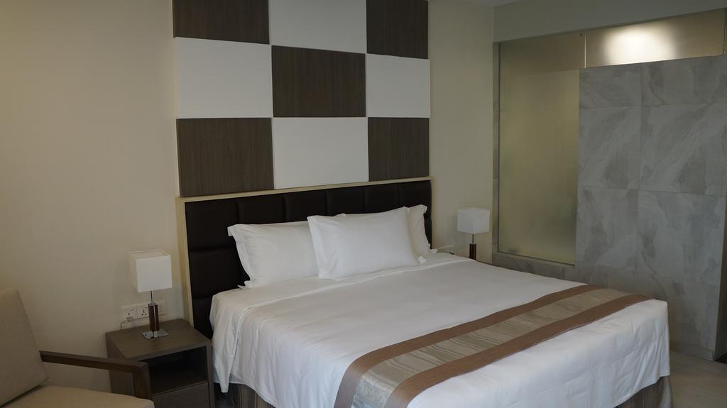 יאנגון Hotel Parami מראה חיצוני תמונה