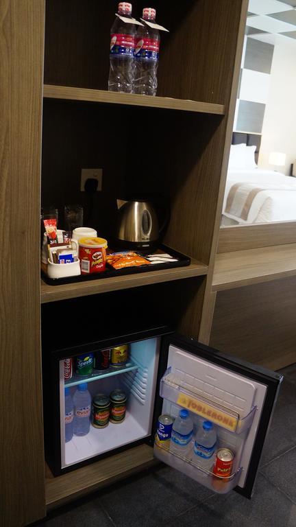 יאנגון Hotel Parami מראה חיצוני תמונה