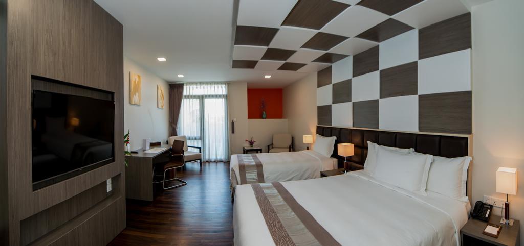 יאנגון Hotel Parami מראה חיצוני תמונה