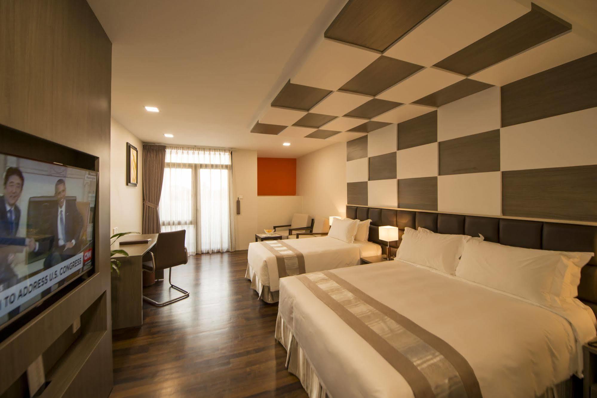 יאנגון Hotel Parami מראה חיצוני תמונה