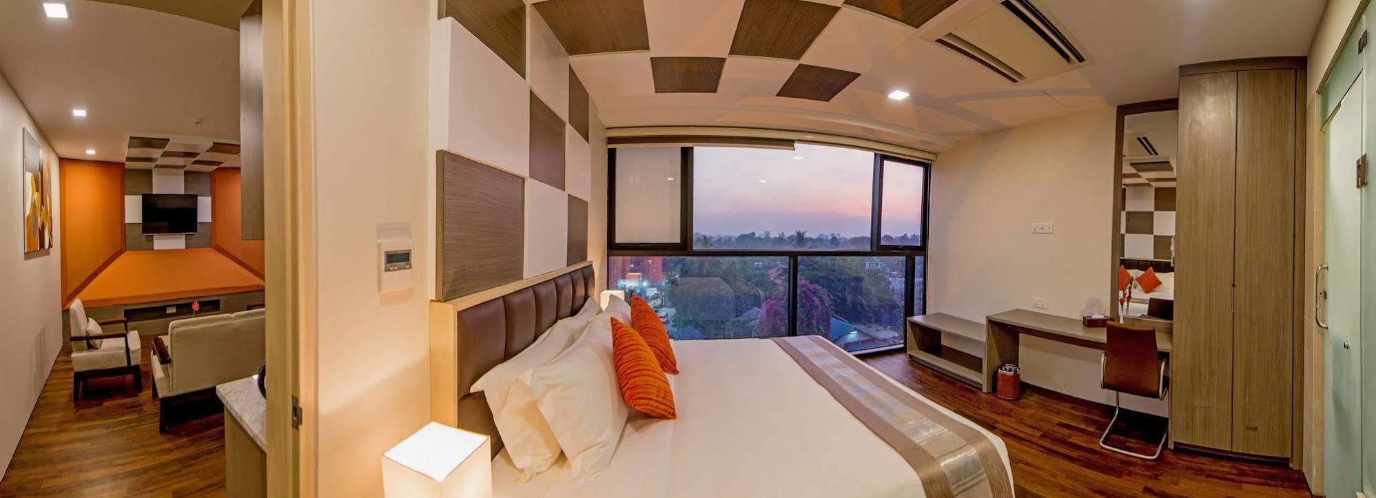 יאנגון Hotel Parami מראה חיצוני תמונה